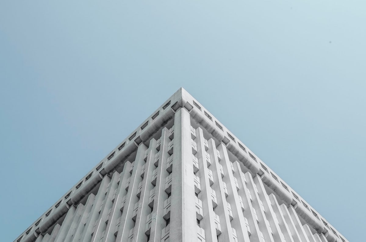 0比1不敌切尔西，斯彭斯当众拒握手，唇语曝光他对主帅放这句狠话